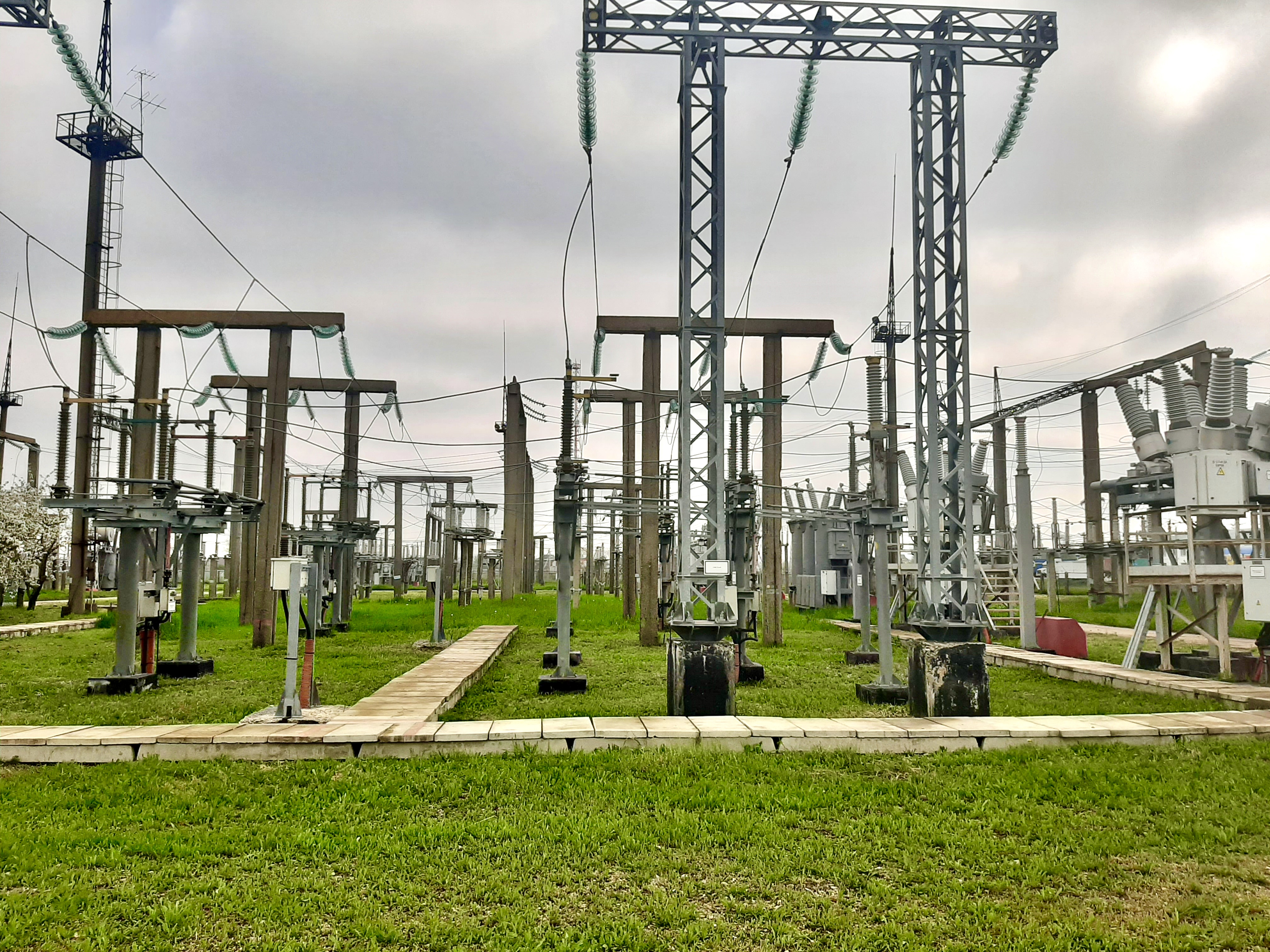 толмачева 10 екатеринбург. генеральный директор мэс урала. толмачёва 10 екатеринбург. мэс урала. пс витим 220 кв.